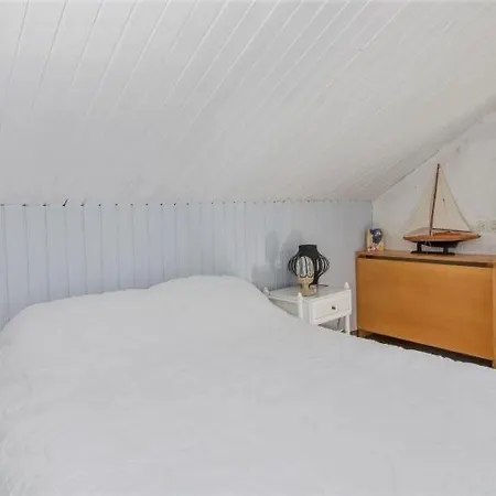 Holiday home Rosa By Alventholidays *